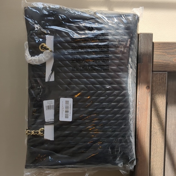 NWT Karl Lagerfeld Paris Large Lambskin Agyness Leather Tote purse bag - Picture 6 of 17